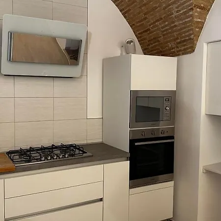 - Al Museo Apartment *